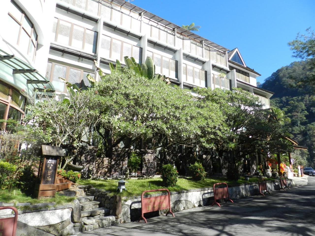 Bali Nature Spa Resort Taichung Buitenkant foto
